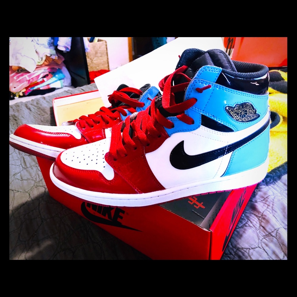 Jordan 1 high OG FEARLESS